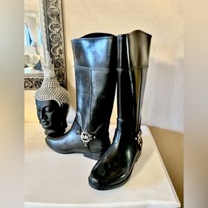 Mark Jacob rain boots with silver monogram emblems at ankles size 8